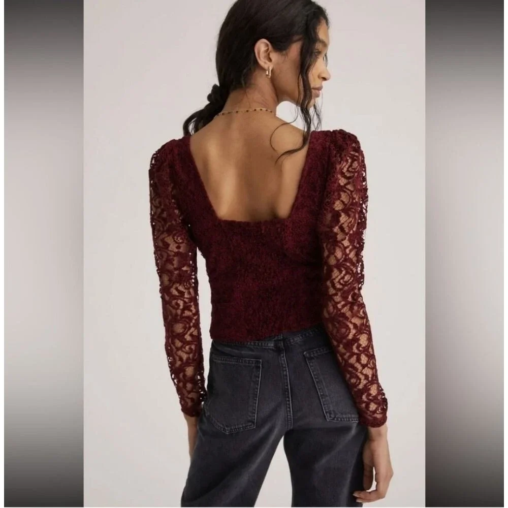 Stunning Nwt Anthro Embroidered Lace Top